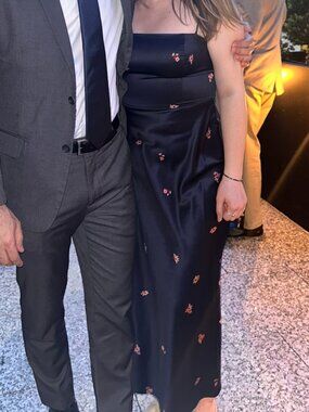 Park & Fifth Maxine Dress (Navy Bouquet), Hemmed/Petite